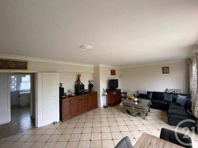 Appartement F5 à vendre - 5 pièces - 78.24 m2 - CONFLANS STE HONORINE - 78 - ILE-DE-FRANCE - Century 21 La Batellerie Appartement F5 à vendre - 5 pièces - 78.24 m2 - CONFLANS STE HONORINE - 78 - ILE-DE-FRANCE - Century 21 La Batellerie