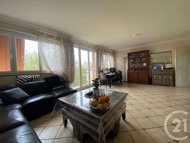 Appartement F5 à vendre - 5 pièces - 78.24 m2 - CONFLANS STE HONORINE - 78 - ILE-DE-FRANCE - Century 21 La Batellerie Appartement F5 à vendre - 5 pièces - 78.24 m2 - CONFLANS STE HONORINE - 78 - ILE-DE-FRANCE - Century 21 La Batellerie