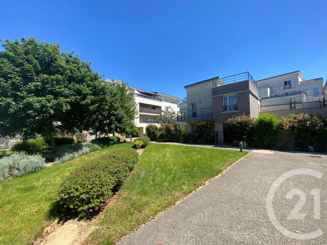 Appartement Duplex à vendre - 4 pièces - 87.65 m2 - CONFLANS STE HONORINE - 78 - ILE-DE-FRANCE - Century 21 La Batellerie Appartement Duplex à vendre - 4 pièces - 87.65 m2 - CONFLANS STE HONORINE - 78 - ILE-DE-FRANCE - Century 21 La Batellerie