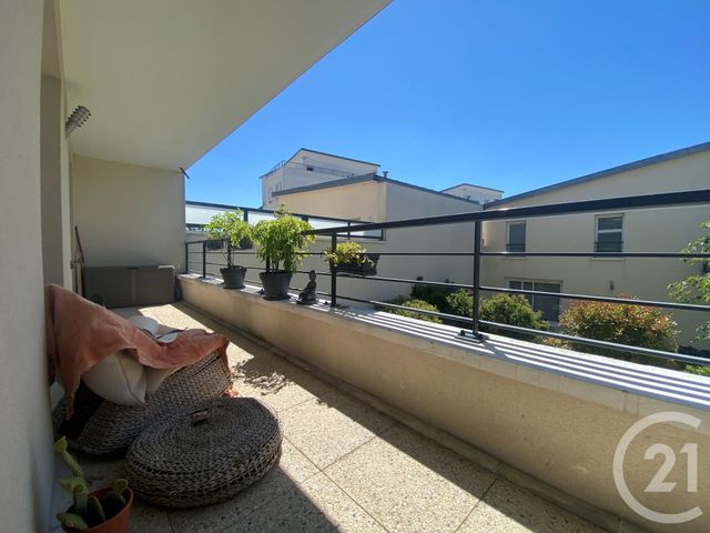 Appartement Duplex à vendre - 4 pièces - 87.65 m2 - CONFLANS STE HONORINE - 78 - ILE-DE-FRANCE - Century 21 La Batellerie Appartement Duplex à vendre - 4 pièces - 87.65 m2 - CONFLANS STE HONORINE - 78 - ILE-DE-FRANCE - Century 21 La Batellerie