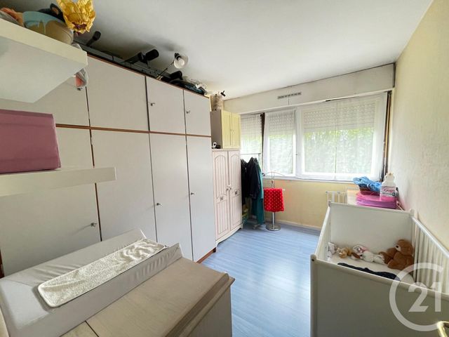 Afficher la photo en grand Appartement F3 à vendre - 4 pièces - 70.27 m2 - CONFLANS STE HONORINE - 78 - ILE-DE-FRANCE - Century 21 La Batellerie