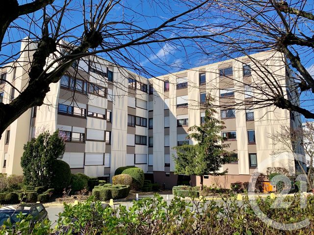 Afficher la photo en grand Appartement F3 à vendre - 4 pièces - 70.27 m2 - CONFLANS STE HONORINE - 78 - ILE-DE-FRANCE - Century 21 La Batellerie
