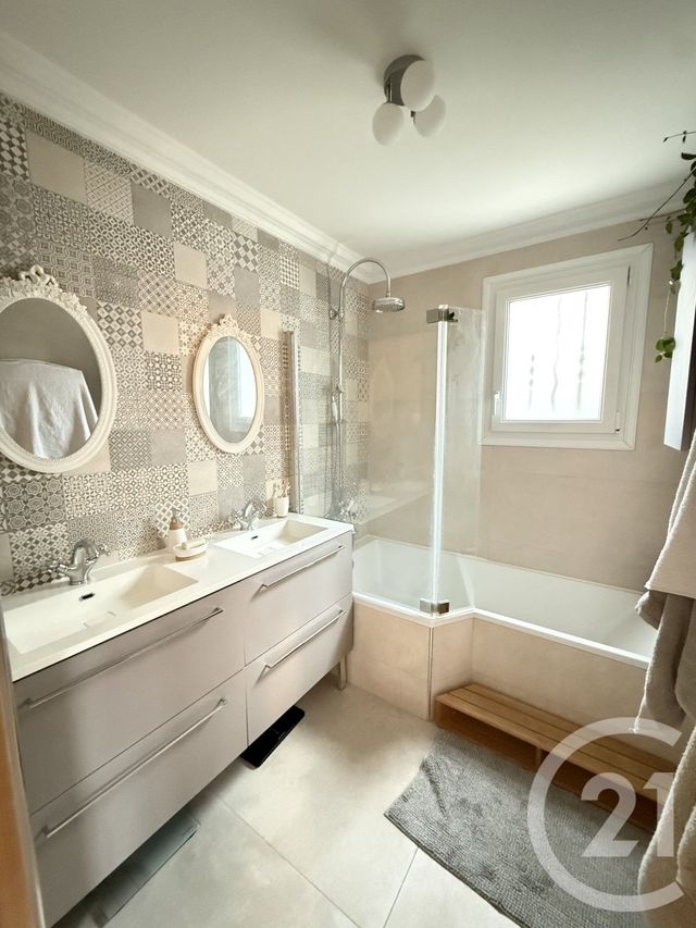 maison à vendre - 5 pièces - 85.85 m2 - CONFLANS STE HONORINE - 78 - ILE-DE-FRANCE - Century 21 La Batellerie