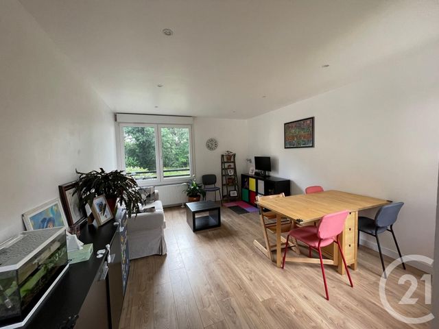 Afficher la photo en grand Appartement F4 à vendre - 4 pièces - 74.47 m2 - CONFLANS STE HONORINE - 78 - ILE-DE-FRANCE - Century 21 La Batellerie