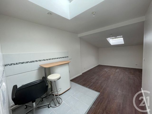 Afficher la photo en grand Appartement F2 à vendre - 2 pièces - 33.35 m2 - CONFLANS STE HONORINE - 78 - ILE-DE-FRANCE - Century 21 La Batellerie