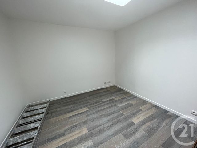 Afficher la photo en grand Appartement F2 à vendre - 2 pièces - 33.35 m2 - CONFLANS STE HONORINE - 78 - ILE-DE-FRANCE - Century 21 La Batellerie