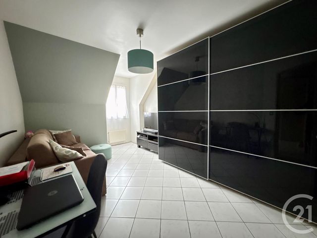 Appartement F5 à vendre - 5 pièces - 97.29 m2 - CONFLANS STE HONORINE - 78 - ILE-DE-FRANCE - Century 21 La Batellerie