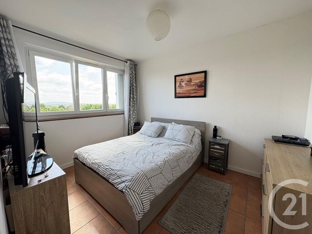 Appartement F4 à vendre - 4 pièces - 68.42 m2 - CONFLANS STE HONORINE - 78 - ILE-DE-FRANCE - Century 21 La Batellerie