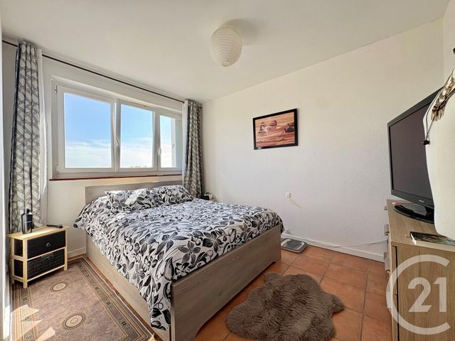 Appartement F4 à vendre - 4 pièces - 68.42 m2 - CONFLANS STE HONORINE - 78 - ILE-DE-FRANCE - Century 21 La Batellerie