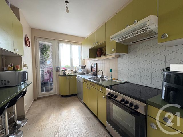 Appartement F4 à vendre - 4 pièces - 68.42 m2 - CONFLANS STE HONORINE - 78 - ILE-DE-FRANCE - Century 21 La Batellerie