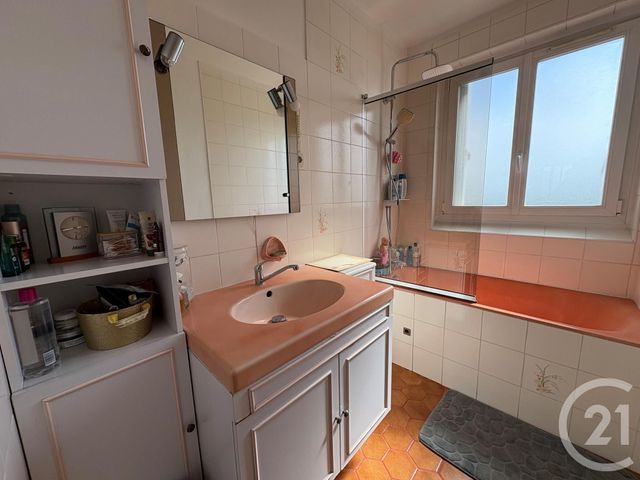 Appartement F4 à vendre - 4 pièces - 68.42 m2 - CONFLANS STE HONORINE - 78 - ILE-DE-FRANCE - Century 21 La Batellerie