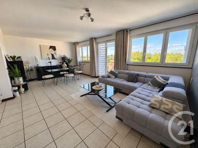 Appartement F4 à vendre - 4 pièces - 68.42 m2 - CONFLANS STE HONORINE - 78 - ILE-DE-FRANCE - Century 21 La Batellerie