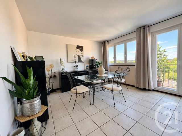Appartement F4 à vendre - 4 pièces - 68.42 m2 - CONFLANS STE HONORINE - 78 - ILE-DE-FRANCE - Century 21 La Batellerie