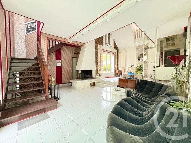 Afficher la photo en grand maison à vendre - 7 pièces - 154.93 m2 - MAURECOURT - 78 - ILE-DE-FRANCE - Century 21 La Batellerie