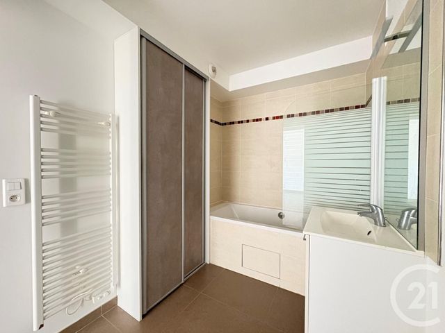 Appartement F3 à vendre - 3 pièces - 57.0 m2 - CONFLANS STE HONORINE - 78 - ILE-DE-FRANCE - Century 21 La Batellerie