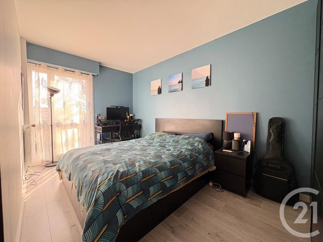 Appartement F3 à vendre - 3 pièces - 64.91 m2 - CONFLANS STE HONORINE - 78 - ILE-DE-FRANCE - Century 21 La Batellerie