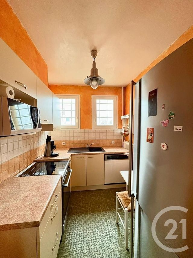 Appartement F5 à vendre - 5 pièces - 69.86 m2 - CONFLANS STE HONORINE - 78 - ILE-DE-FRANCE - Century 21 La Batellerie