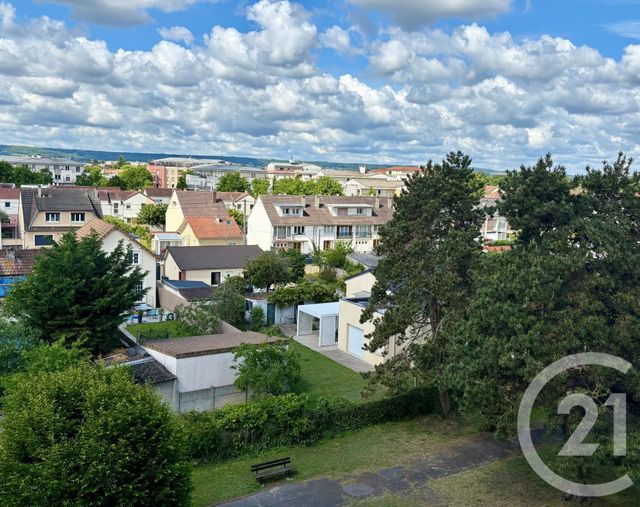 Appartement F2 à vendre - 2 pièces - 47.12 m2 - CONFLANS STE HONORINE - 78 - ILE-DE-FRANCE - Century 21 La Batellerie