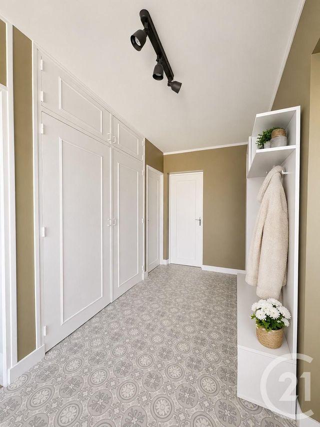 Appartement F2 à vendre - 2 pièces - 47.12 m2 - CONFLANS STE HONORINE - 78 - ILE-DE-FRANCE - Century 21 La Batellerie