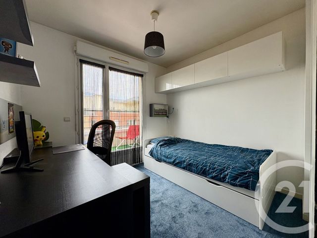 Appartement F4 à vendre - 4 pièces - 87.24 m2 - CONFLANS STE HONORINE - 78 - ILE-DE-FRANCE - Century 21 La Batellerie