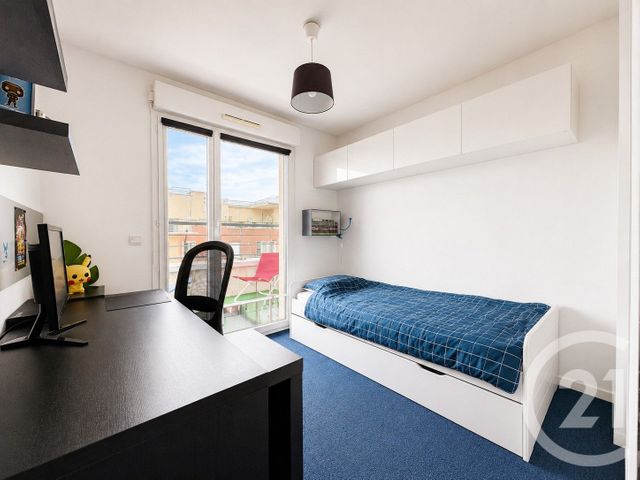 Appartement F4 à vendre - 4 pièces - 87.24 m2 - CONFLANS STE HONORINE - 78 - ILE-DE-FRANCE - Century 21 La Batellerie
