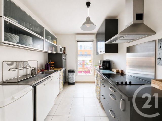 Appartement F4 à vendre - 4 pièces - 87.24 m2 - CONFLANS STE HONORINE - 78 - ILE-DE-FRANCE - Century 21 La Batellerie