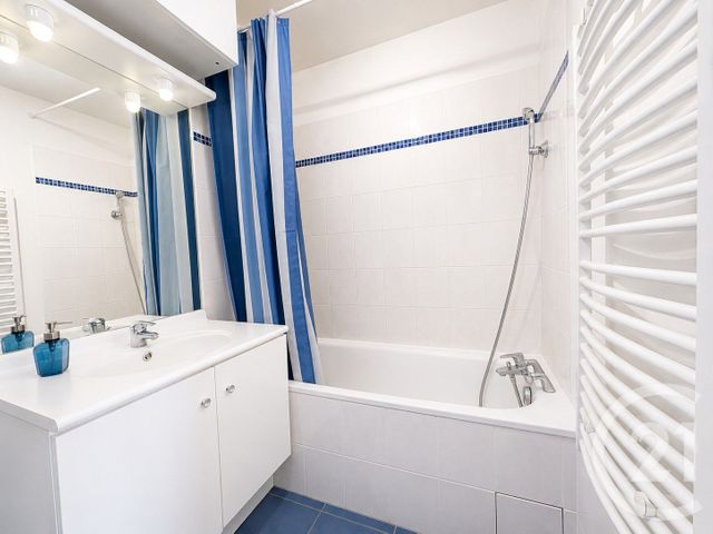 Appartement F4 à vendre - 4 pièces - 87.24 m2 - CONFLANS STE HONORINE - 78 - ILE-DE-FRANCE - Century 21 La Batellerie