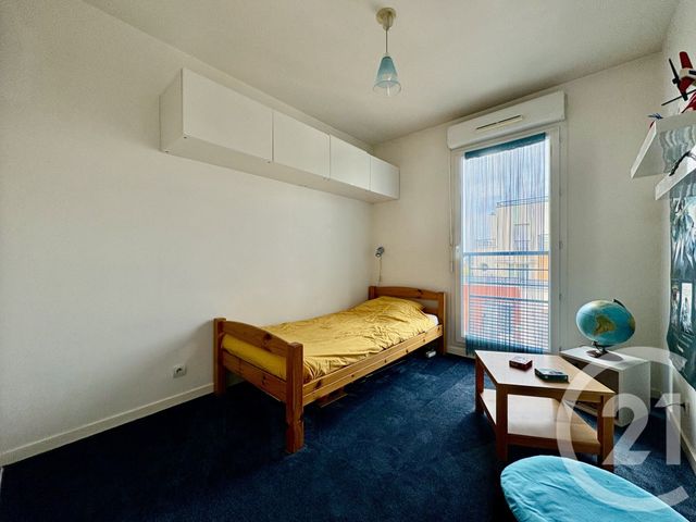 Appartement F4 à vendre - 4 pièces - 87.24 m2 - CONFLANS STE HONORINE - 78 - ILE-DE-FRANCE - Century 21 La Batellerie