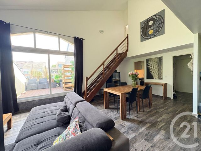 Appartement Duplex à vendre - 5 pièces - 90.95 m2 - ERAGNY SUR OISE - 95 - ILE-DE-FRANCE - Century 21 La Batellerie