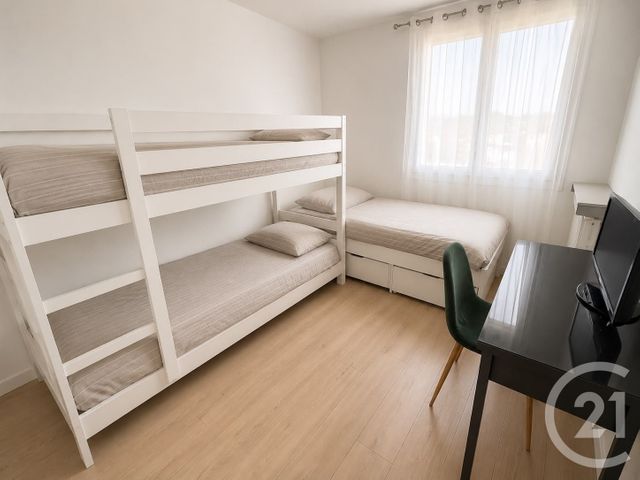 Appartement F3 à vendre - 3 pièces - 51.86 m2 - CONFLANS STE HONORINE - 78 - ILE-DE-FRANCE - Century 21 La Batellerie