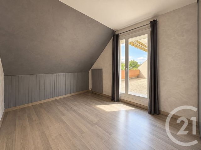 Appartement T4 à vendre - 5 pièces - 93.93 m2 - ERAGNY SUR OISE - 95 - ILE-DE-FRANCE - Century 21 La Batellerie