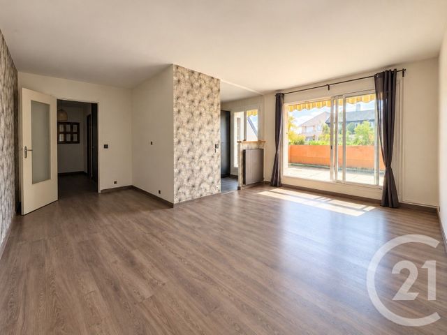 Appartement T4 à vendre - 5 pièces - 93.93 m2 - ERAGNY SUR OISE - 95 - ILE-DE-FRANCE - Century 21 La Batellerie