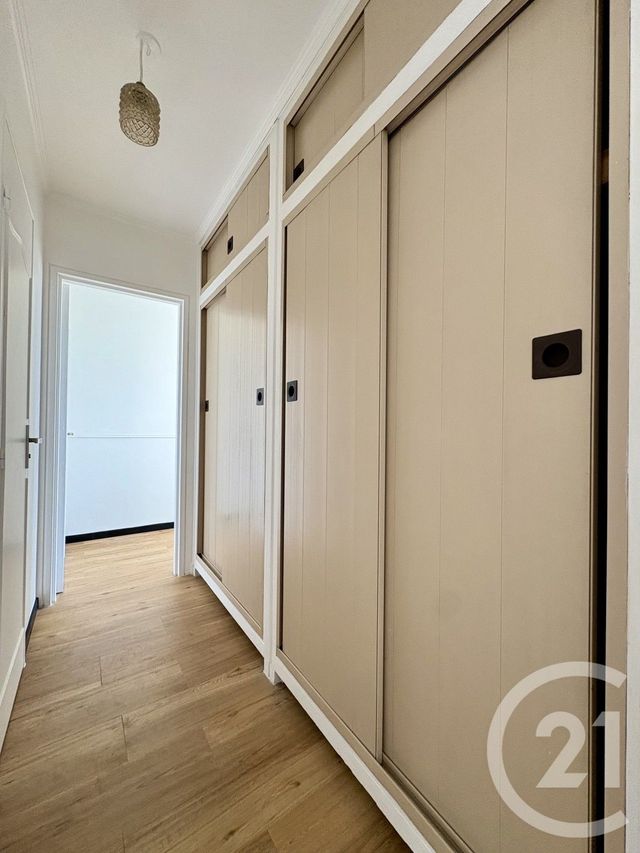 Appartement F2 à vendre - 2 pièces - 49.31 m2 - CONFLANS STE HONORINE - 78 - ILE-DE-FRANCE - Century 21 La Batellerie