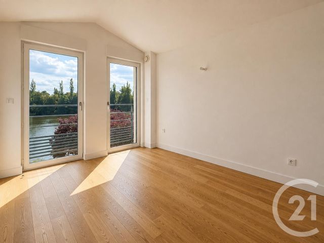 Appartement F4 à vendre - 4 pièces - 75.84 m2 - CONFLANS STE HONORINE - 78 - ILE-DE-FRANCE - Century 21 La Batellerie