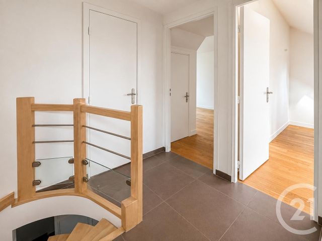 Appartement F4 à vendre - 4 pièces - 75.84 m2 - CONFLANS STE HONORINE - 78 - ILE-DE-FRANCE - Century 21 La Batellerie
