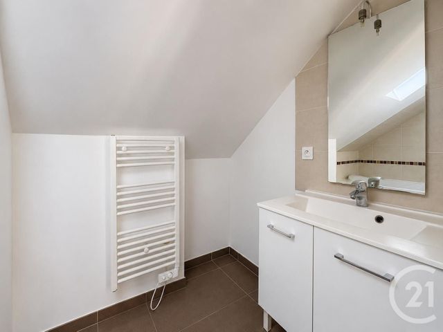 Appartement F4 à vendre - 4 pièces - 75.84 m2 - CONFLANS STE HONORINE - 78 - ILE-DE-FRANCE - Century 21 La Batellerie